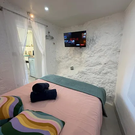 La Grotte Ivoire Cozy *